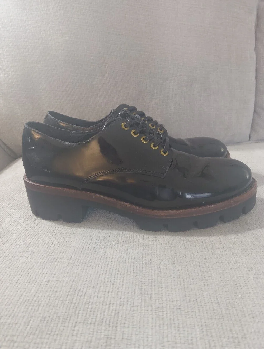 Jeffrey Campbell Black Patent Leather Lace-Up Lug Sole Oxfords Size 9.5